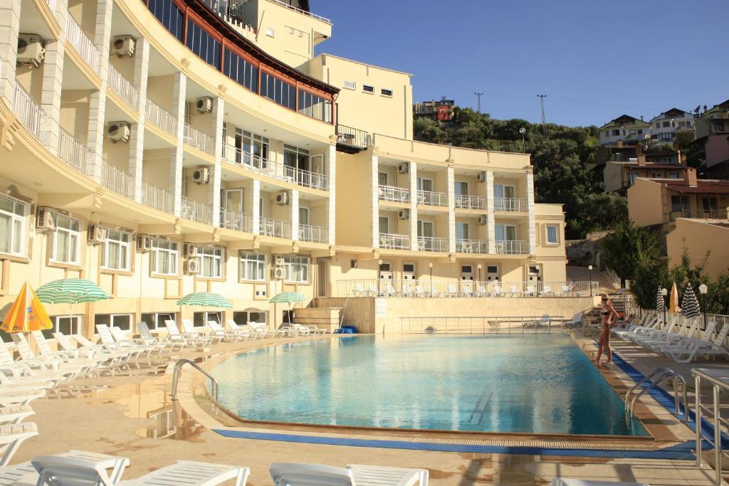 Dogalya Hotel Муданья Экстерьер фото