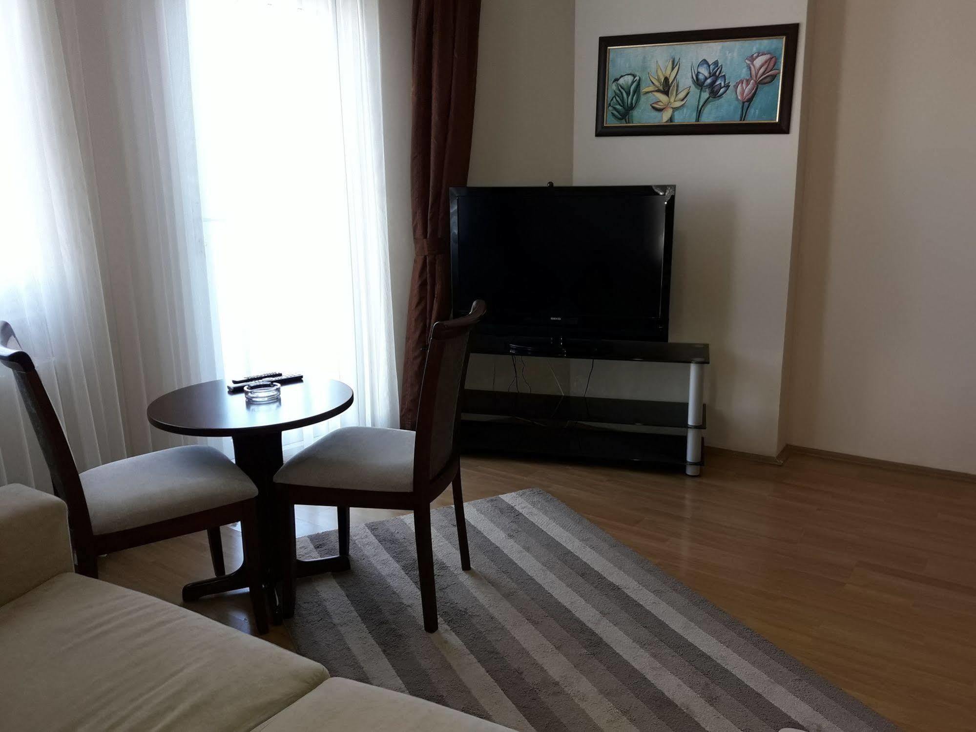 Dogalya Hotel Муданья Экстерьер фото